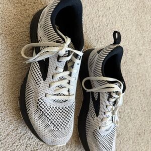 Brooks Black and White Running Shoes